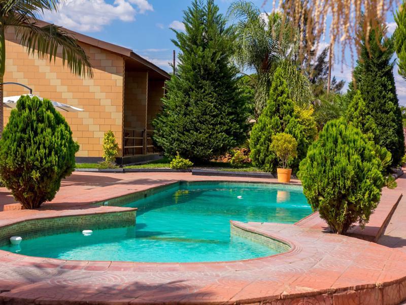 Mika Hotel Kabulonga Lusaka Exterior foto